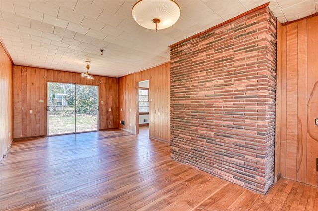 201 Dunbarton Circle SE, Aiken, SC 29803