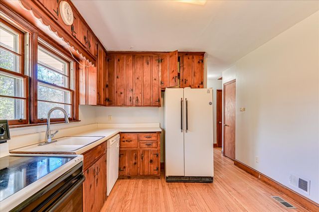 201 Dunbarton Circle SE, Aiken, SC 29803