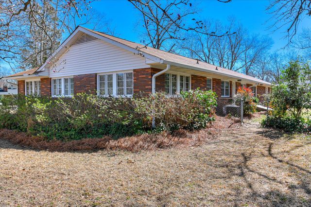 201 Dunbarton Circle SE, Aiken, SC 29803