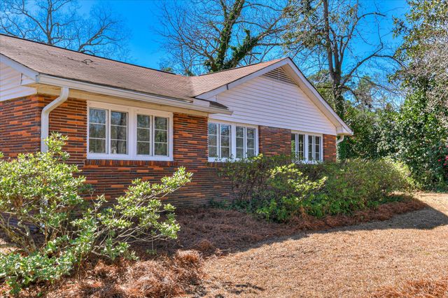 201 Dunbarton Circle SE, Aiken, SC 29803