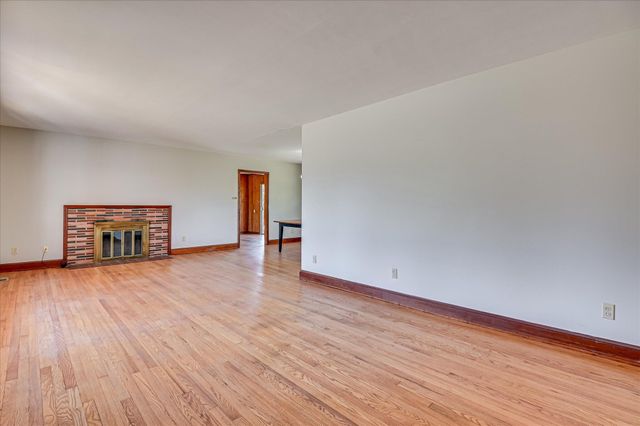 201 Dunbarton Circle SE, Aiken, SC 29803