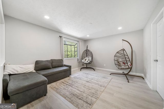 1296 Mohawk Drive NW, Lawrenceville, GA 30043