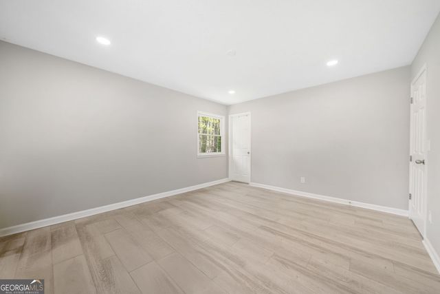 1296 Mohawk Drive NW, Lawrenceville, GA 30043