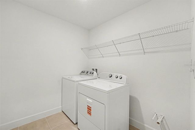 2902 LAVANDA DRIVE, Haines City, FL 33844