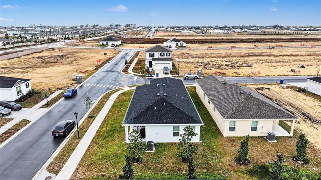 2902 LAVANDA DRIVE, Haines City, FL 33844