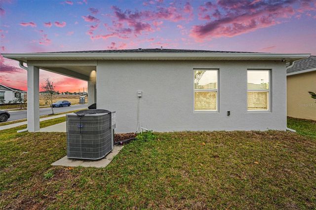 2902 LAVANDA DRIVE, Haines City, FL 33844