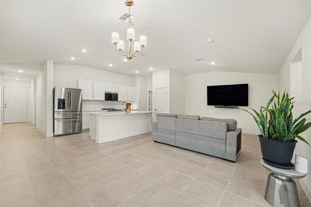 2902 LAVANDA DRIVE, Haines City, FL 33844