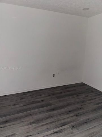 6070 W 18th Ave 202, Hialeah, FL 33012