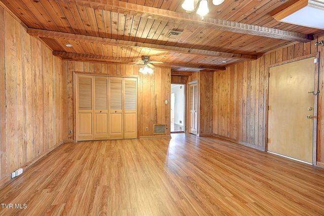 1805 East Sevier Avenue, Kingsport, TN 37664