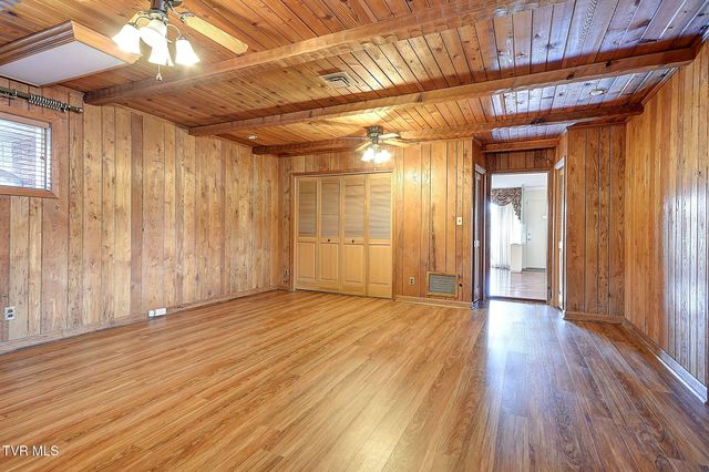 1805 East Sevier Avenue, Kingsport, TN 37664