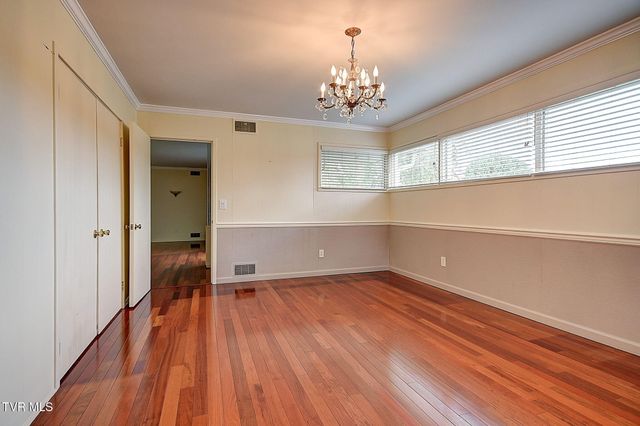 1805 East Sevier Avenue, Kingsport, TN 37664