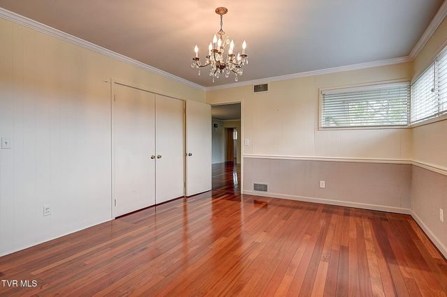 1805 East Sevier Avenue, Kingsport, TN 37664
