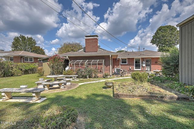 1805 East Sevier Avenue, Kingsport, TN 37664