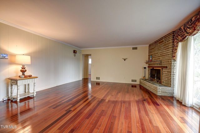 1805 East Sevier Avenue, Kingsport, TN 37664