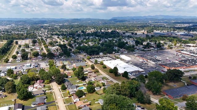 1805 East Sevier Avenue, Kingsport, TN 37664