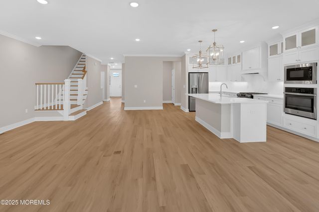1614 Melrose Boulevard, Manalapan, NJ 07726