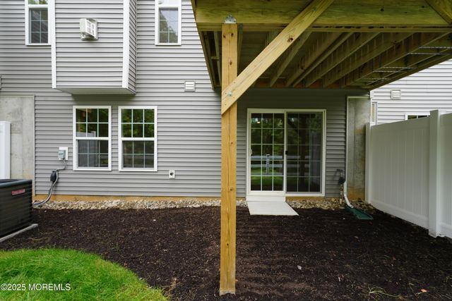 1614 Melrose Boulevard, Manalapan, NJ 07726