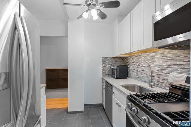 25 Grand Avenue 1E, Hackensack, NJ 07601