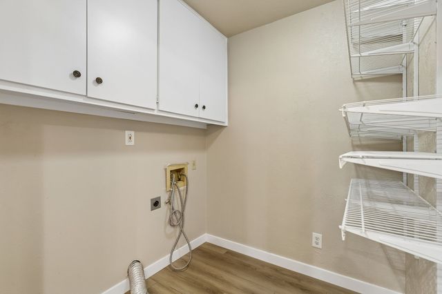 4812 Hollowbrook Road, Fort Worth, TX 76103