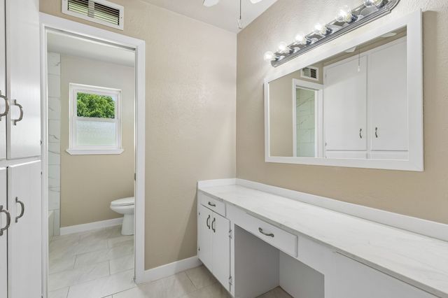 4812 Hollowbrook Road, Fort Worth, TX 76103