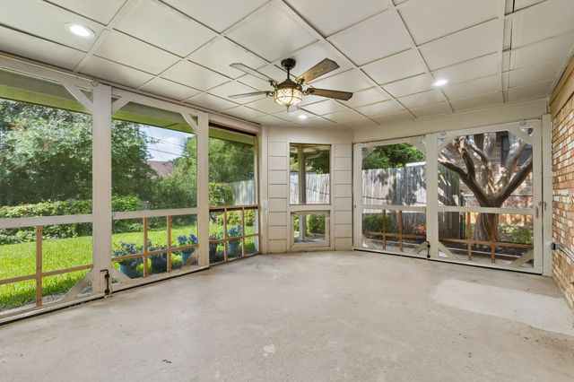 4812 Hollowbrook Road, Fort Worth, TX 76103
