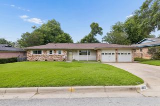 4812 Hollowbrook Road, Fort Worth, TX 76103
