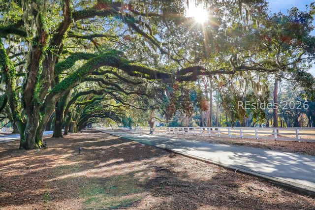 23 Lexington Dr, Bluffton, SC 29910