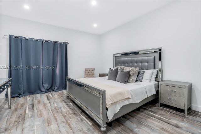 3321 Simms St 13B, Hollywood, FL 33021