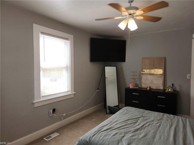 3617 S Warwick CIR, Norfolk, VA 23513