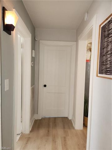 3617 S Warwick CIR, Norfolk, VA 23513