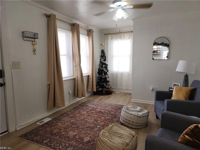 3617 S Warwick CIR, Norfolk, VA 23513