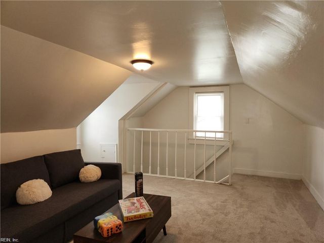 3617 S Warwick CIR, Norfolk, VA 23513