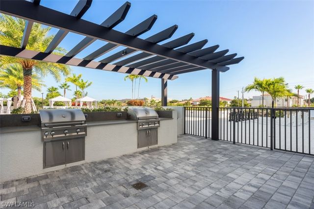 1115 Central AVE 343, Naples, FL 34102