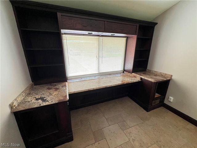 25716 Westwood Road, Westlake, OH 44145