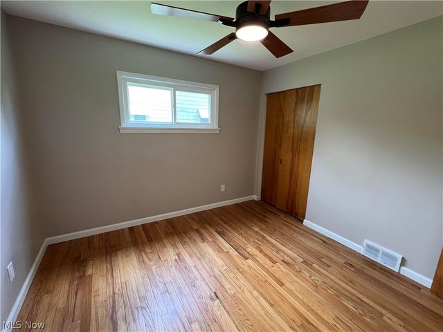 25716 Westwood Road, Westlake, OH 44145