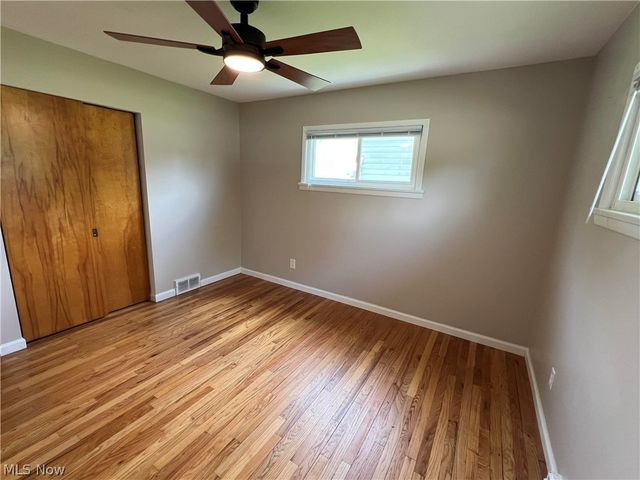 25716 Westwood Road, Westlake, OH 44145