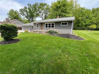 25716 Westwood Road, Westlake, OH 44145