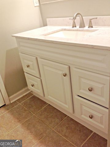 218 Barfield Avenue, Atlanta, GA 30310