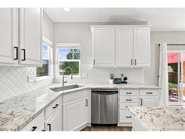 4606 Nutmeg Pl, Castle Rock, CO 80109