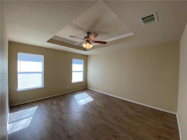 1002 W South ST, Leander, TX 78641