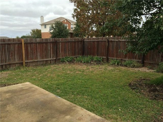 1002 W South ST, Leander, TX 78641