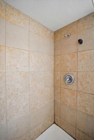 3633 Chestnut St, Corpus Christi, TX 78411