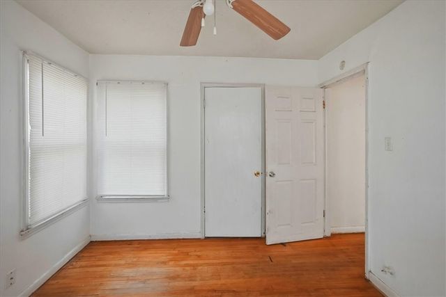 3633 Chestnut St, Corpus Christi, TX 78411