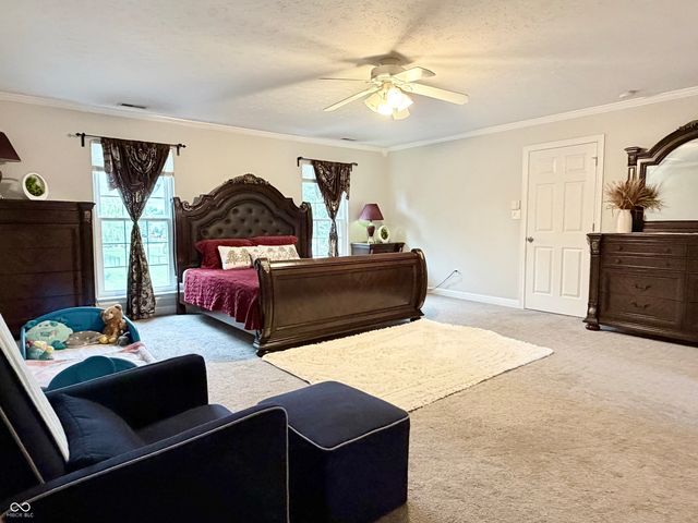 298 Pennswood Road, Greenwood, IN 46142