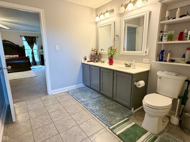 298 Pennswood Road, Greenwood, IN 46142