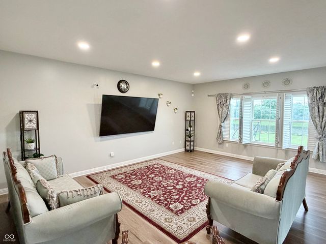 298 Pennswood Road, Greenwood, IN 46142