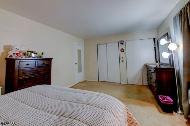 1303 Cricket Ln, Woodbridge Twp., NJ 07095