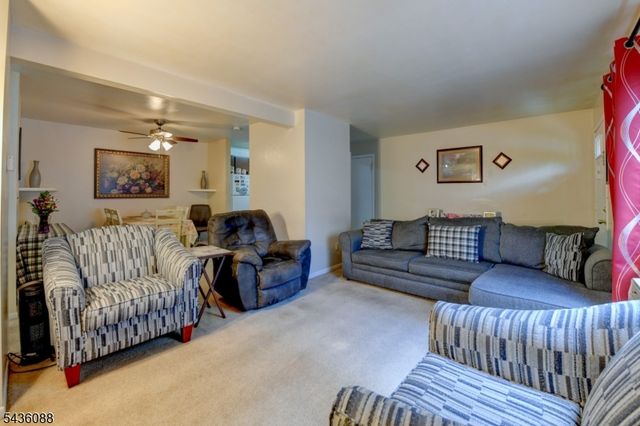 1303 Cricket Ln, Woodbridge Twp., NJ 07095