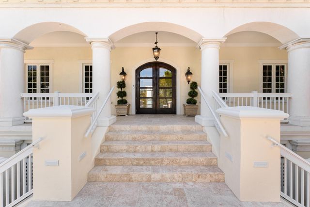 24 Cannon Royal Drive, Shark Key, FL 33040