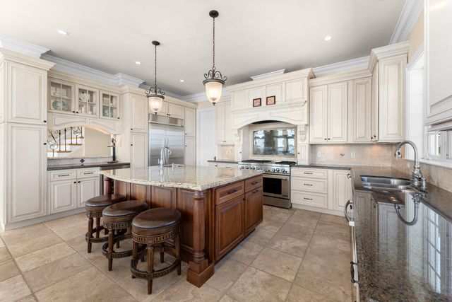 24 Cannon Royal Drive, Shark Key, FL 33040